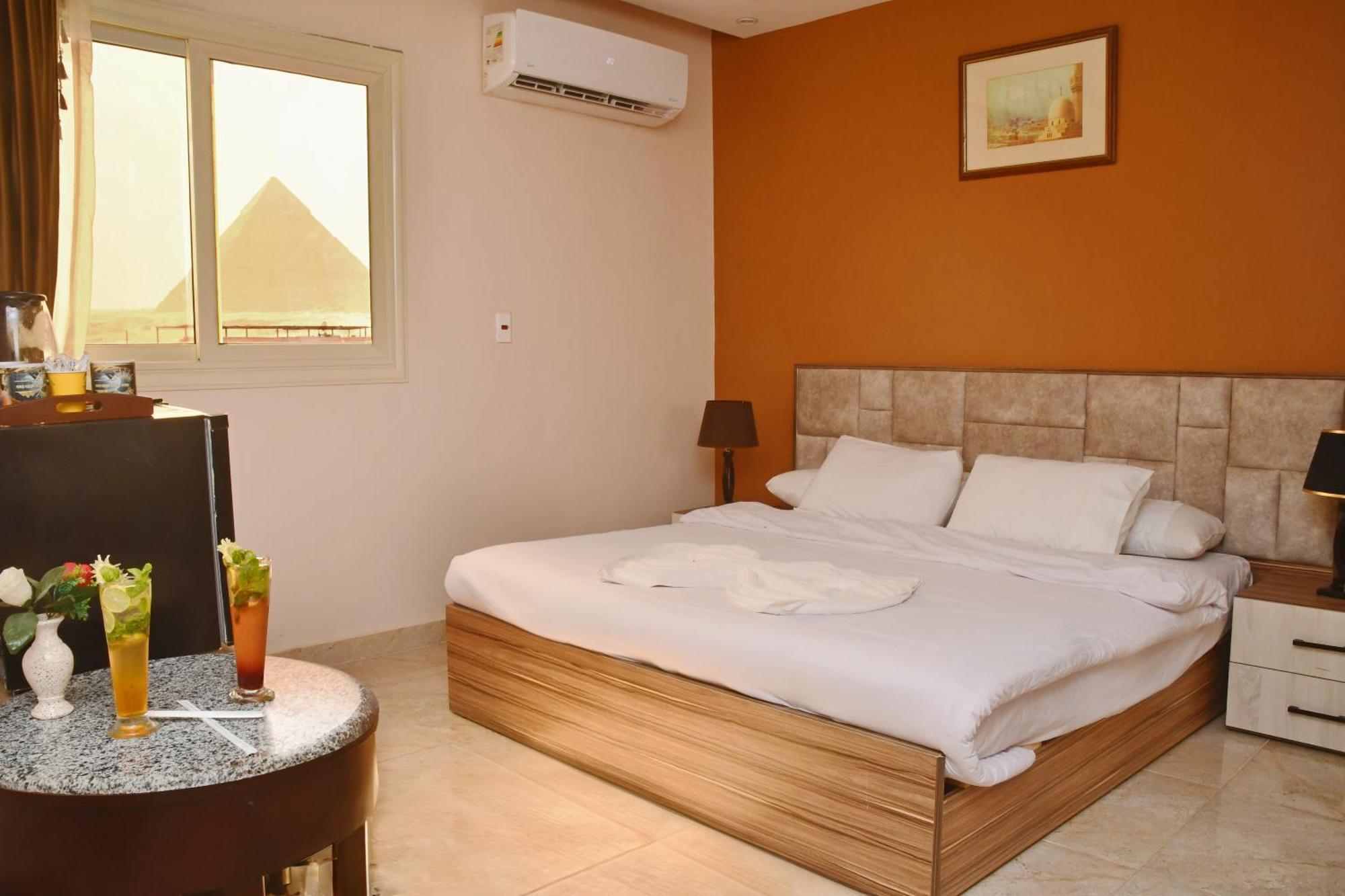 Nun Pyramids Hotel Kafret el-Gabal エクステリア 写真