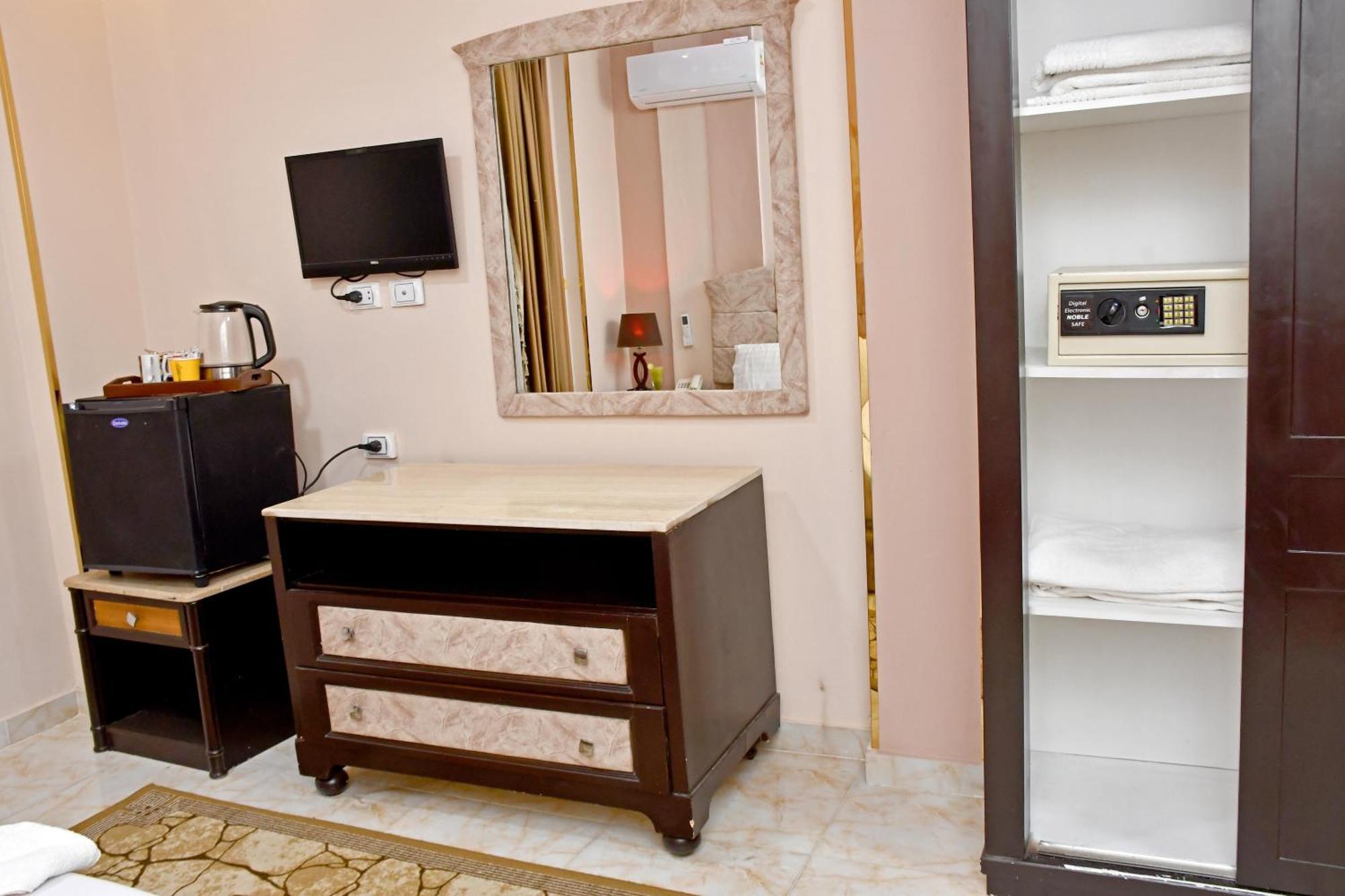 Nun Pyramids Hotel Kafret el-Gabal 部屋 写真
