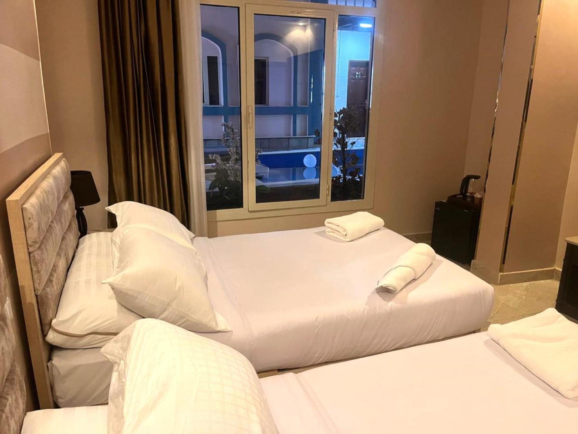 Nun Pyramids Hotel Kafret el-Gabal エクステリア 写真